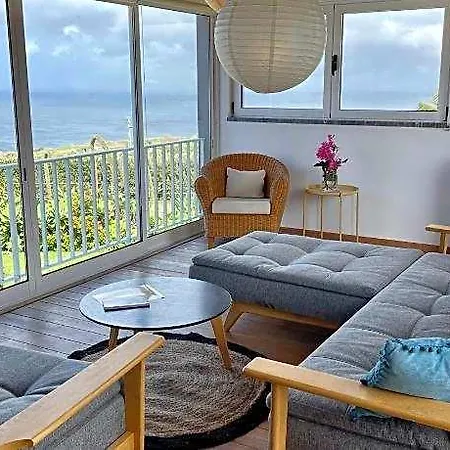מלון Patio 4*