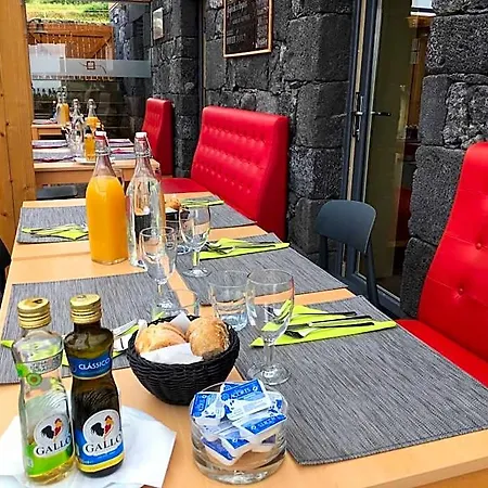 Patio 4*